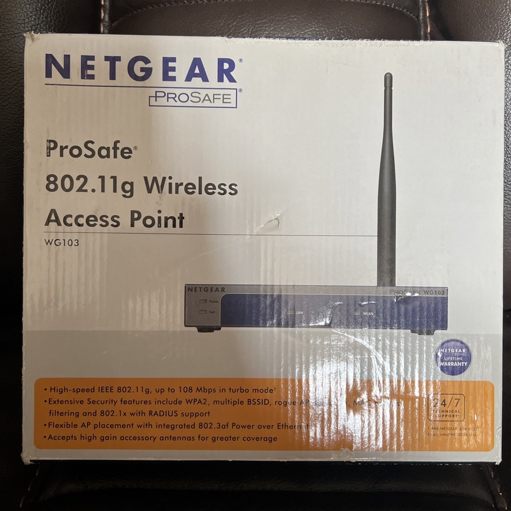 Netgear ProSAFE 802.11g Wireless Access Point 54 Mbps WG103-100NAS antenna